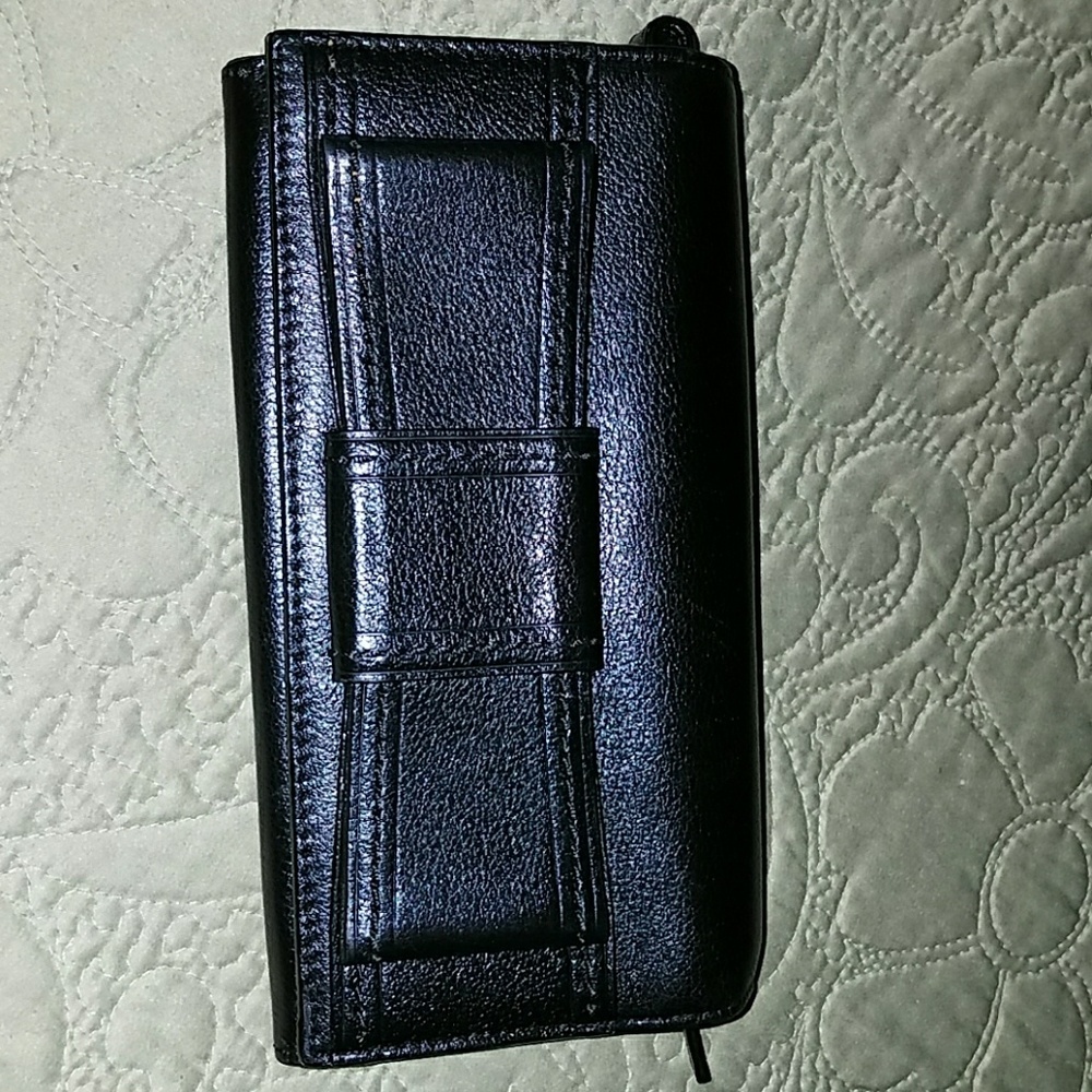 Kate Spade wallet/wristlet